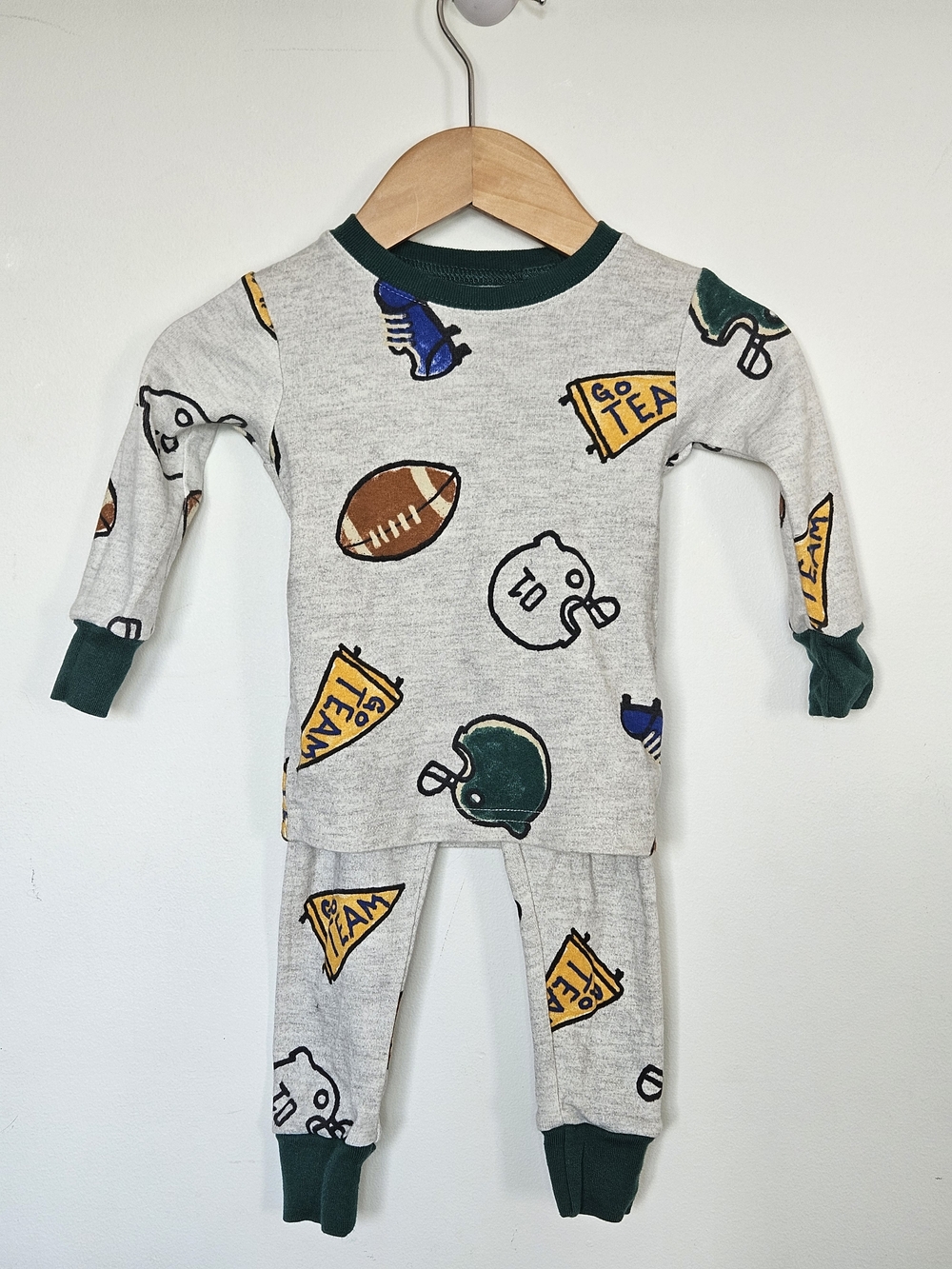 Carter's Baby Boy Football Sports Pajama Set 2-Piece Sleepwear Grey Green 12M